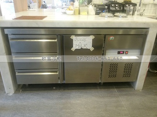 不銹鋼工作臺冷柜.jpg
