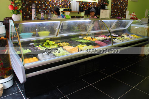 B893廣東省深圳市龍崗區(qū)甘草果堂水果冷藏展示柜