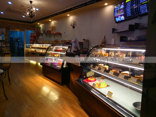 F144福建省廈門市湖里區(qū)品華居法式烘焙冷藏柜